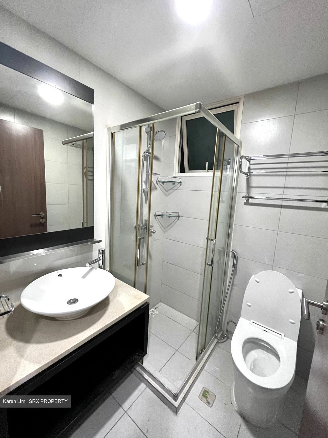 1 Canberra (D27), Condominium #375580831